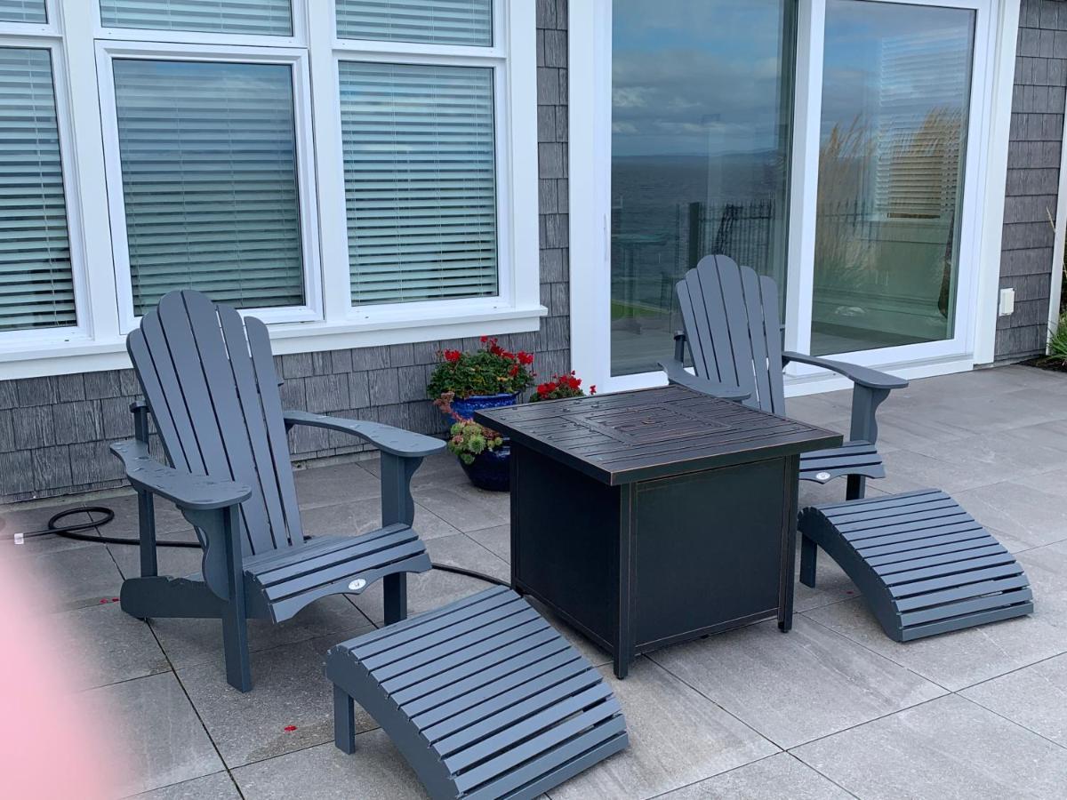 Ocean Front Private Suite Victoria Exterior photo